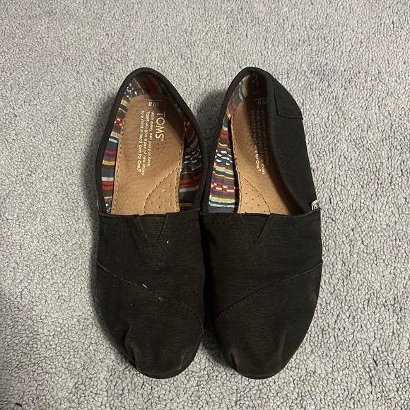 Black Toms - Picture 1 of 3